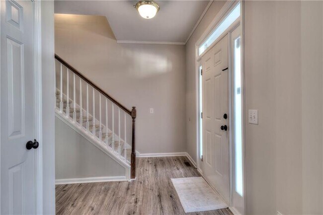 Building Photo - 2686 McGuire Ct