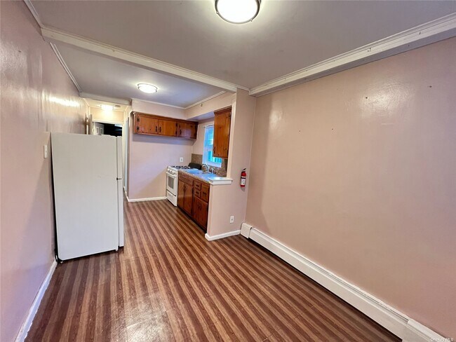 Foto del edificio - 1114 E 99th St