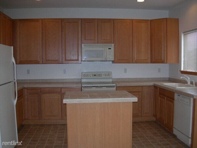 Building Photo - 4 br, 3.5 bath House - 4324 E Ravenswood Ct