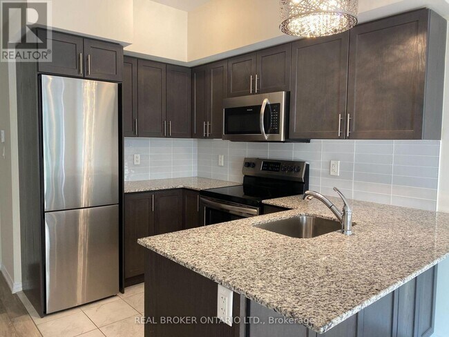 Photo du bâtiment - 28 Fieldway Rd