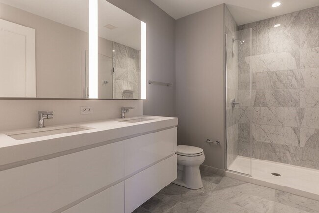 Foto del edificio - 135 Seaport Blvd