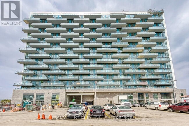 Building Photo - 2782 Barton St E