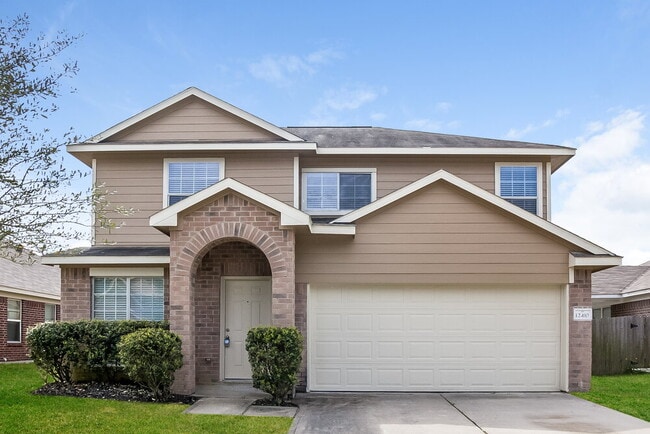 Building Photo - 12410 Greencanyon Dr