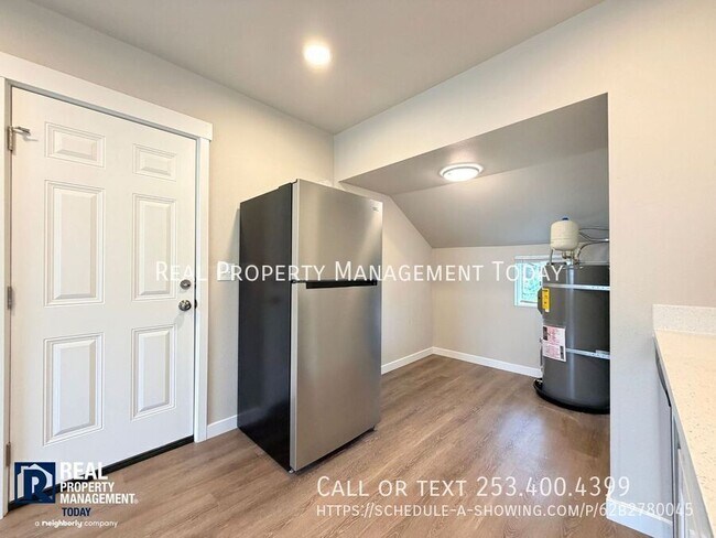 Foto del edificio - 212 128th St S