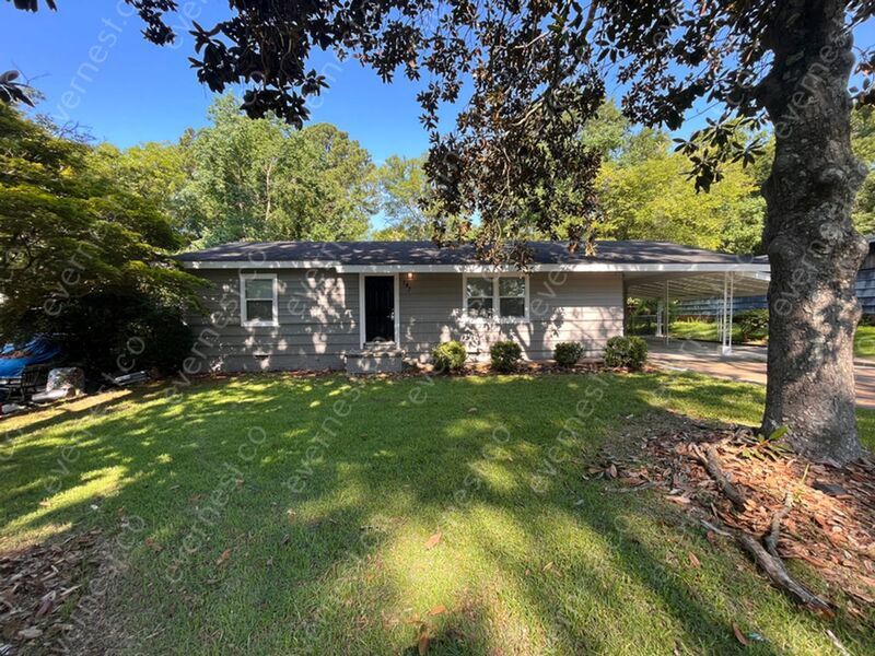 147 Queen Anne Ln, Jackson, MS 39209 House Rental in Jackson, MS