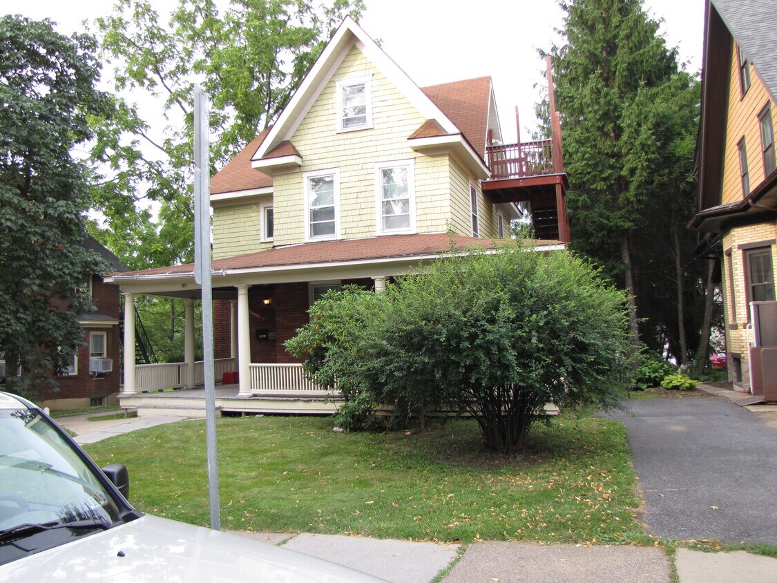 front - 311 S Burrowes St
