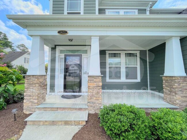 Building Photo - 1421 Thrasher Lndg