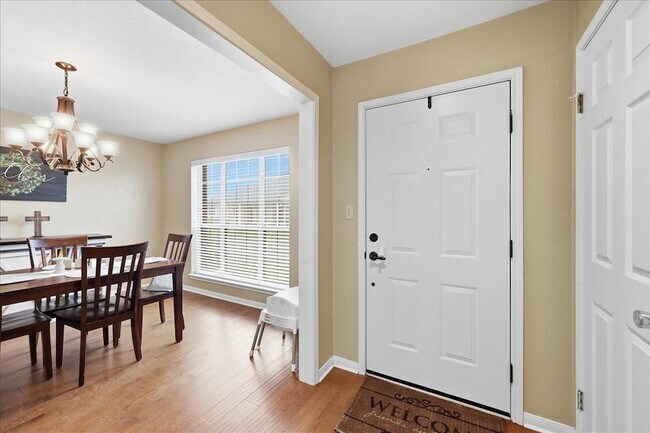 Foto del edificio - 1149 Green Meadow St