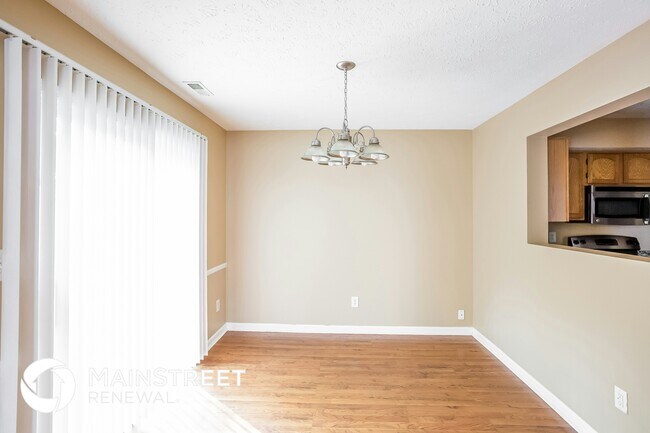 Foto del edificio - 2279 Salem Park Dr