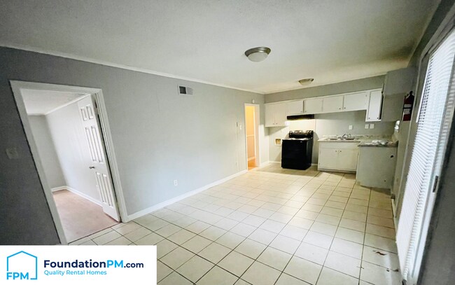 Foto del edificio - 98 Stonebrook Cove