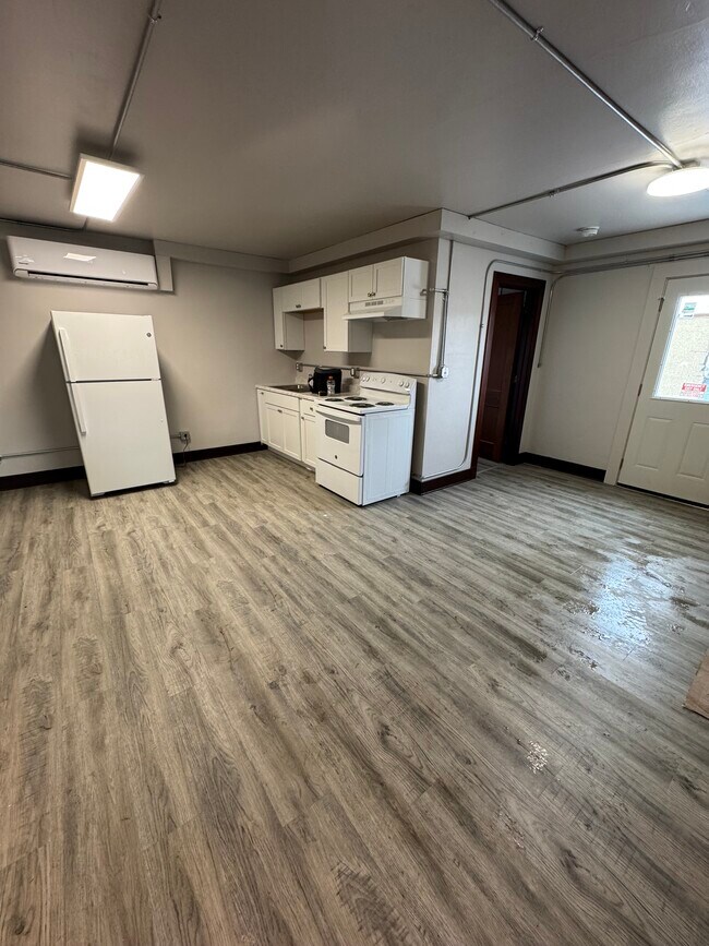 Foto del edificio - 814 Clinton St