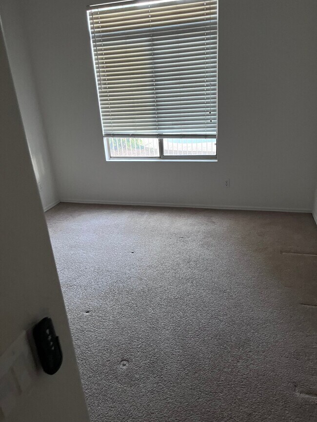 Photo - 221 E Arabian Dr House