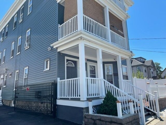 Primary Photo - 436 Warren Ave
