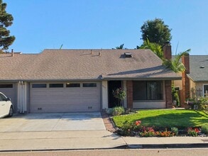 Building Photo - 937 Woodgrove Dr