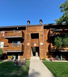 Newly Renovated, 2b/2b in great location - Newly Renovated, 2b/2b in great location