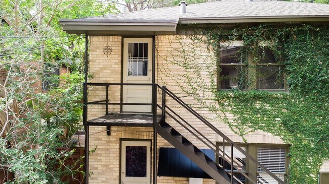 Foto del edificio - 1735 Albans Rd