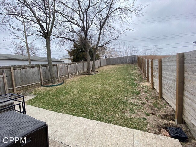 Building Photo - 3 br, 1.5 bath House - 1228 S 11th St