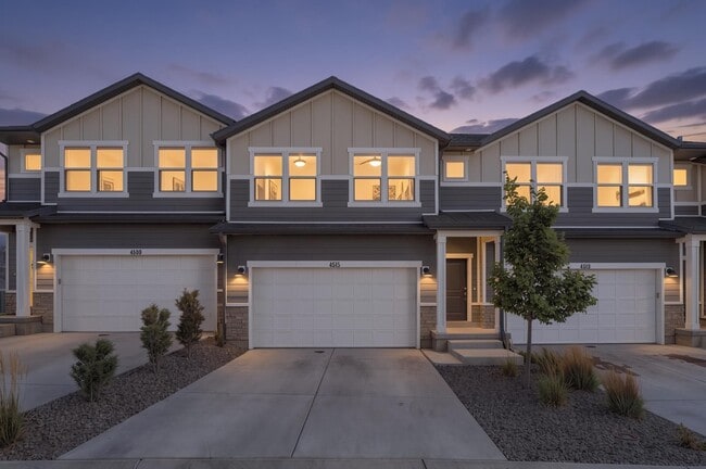 Building Photo - 4515 E Hurstbourne Dr