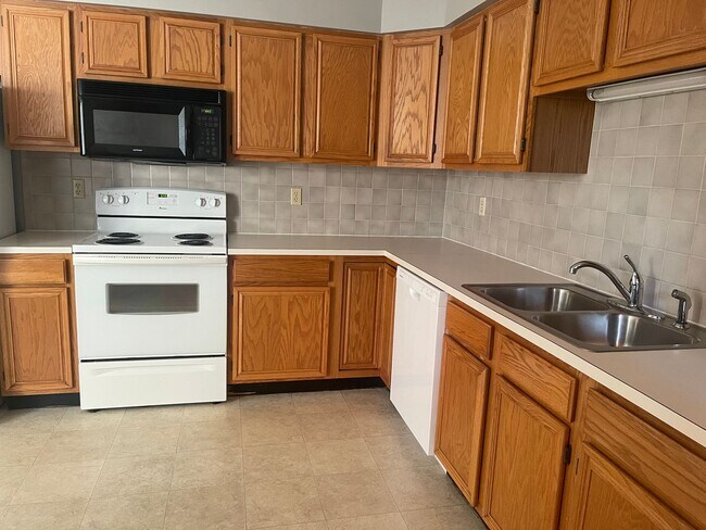 Foto del edificio - 4731 Moundridge Ct