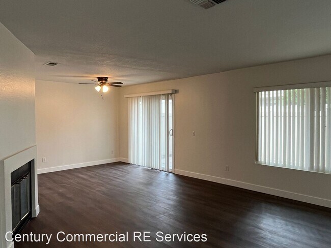 Building Photo - 3 br, 3 bath House - 434 Golden Springs Dr...