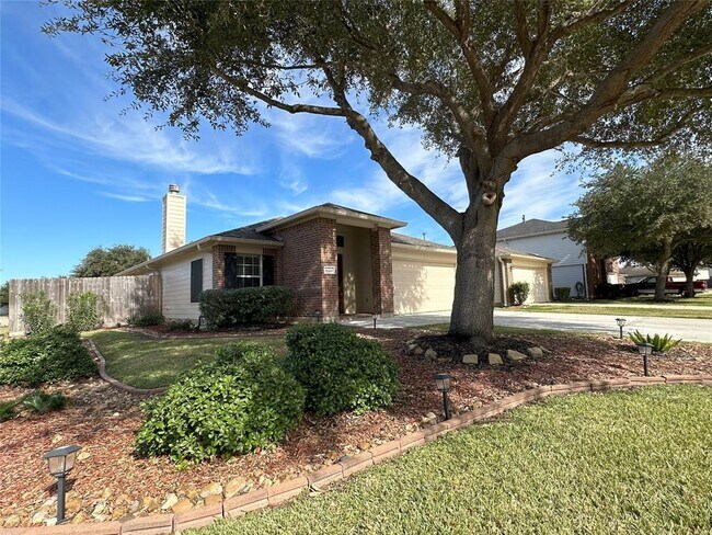 Foto del edificio - 18326 Austin Oak Ln