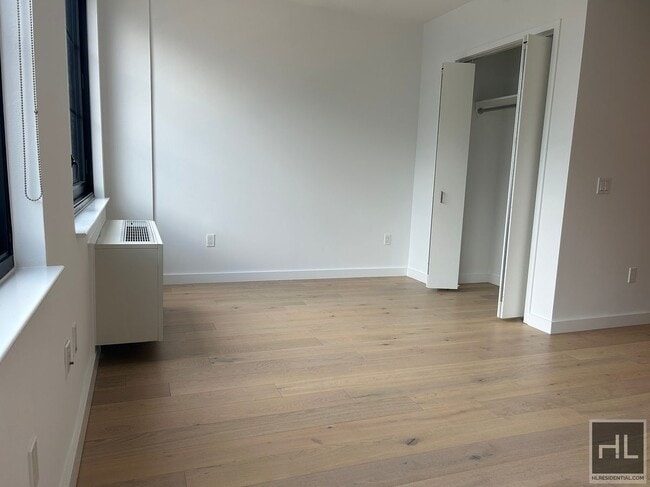 Building Photo - NORTHERN BOULEVARD