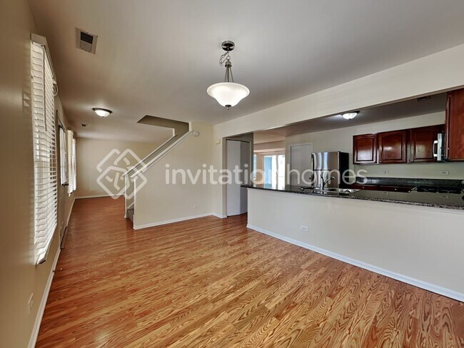 Foto del edificio - 1769 Simms St