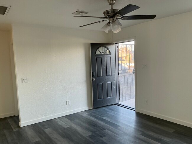 Foto del edificio - 2935 W Garfield St