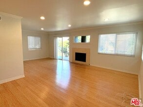 Building Photo - 23 Buccaneer St
