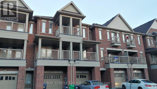 Building Photo - 13 Telegraph St