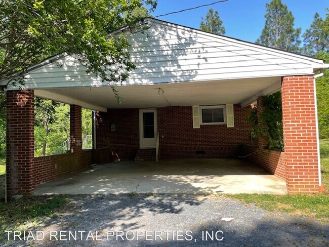 Building Photo - 3 br, 1 bath House - 7230 UNION GROVE CHUR...