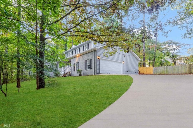 Foto del edificio - 1507 Hillside Dr SE