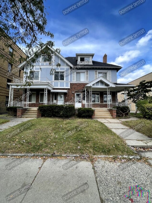 Primary Photo - 638 Seward St.