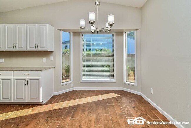 Recently updated 3 Bed, 2 Bath home in Tucson photo'