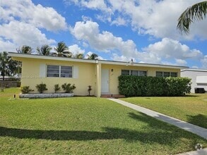 Building Photo - 1430 NW 10th St