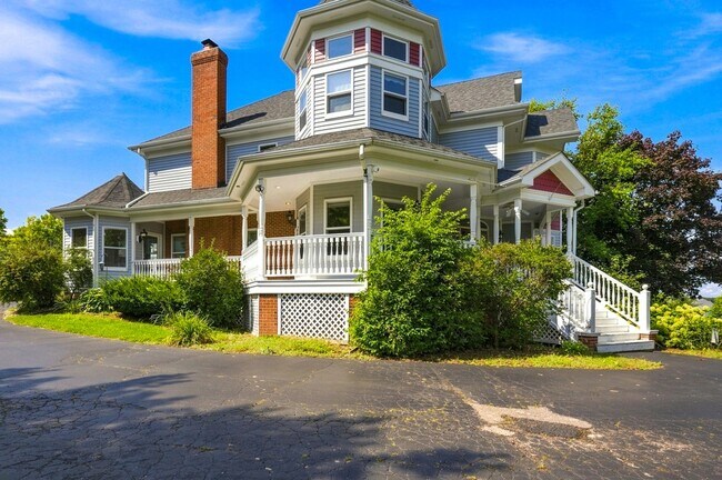 Foto del edificio - 45W235 Hillview Ln