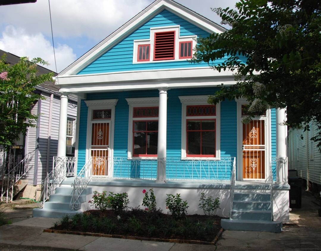 Primary Photo - 1920 Dublin Street