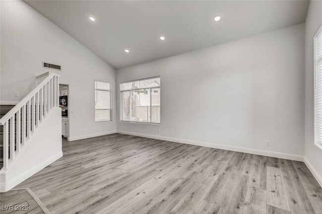 Building Photo - 1601 Vespertina Ct
