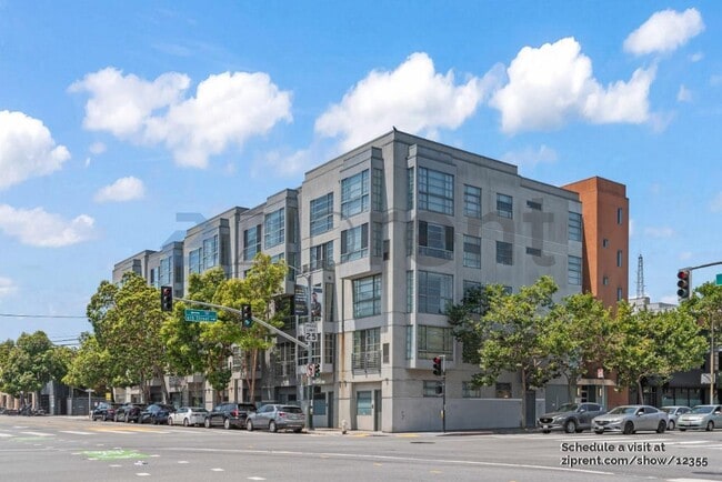 Building Photo - 590 6th St
