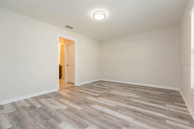 Building Photo - 4902 Grist Mill Ct