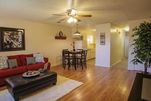 Foto principal - 1 bedroom in Lubbock Texas 79407