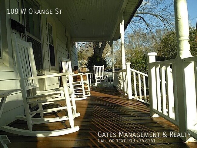 Building Photo - 108 W Orange St