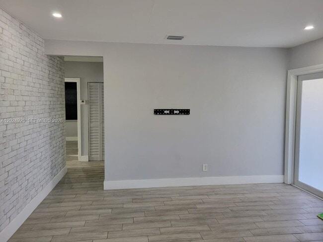 Building Photo - 6401 SW 58th Ave