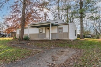 Building Photo - 670 Mount Olivet Rd