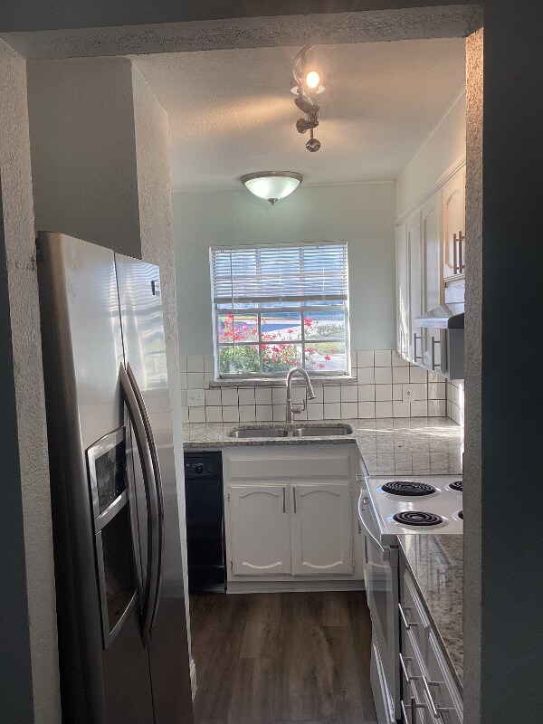Foto principal - 7512 Chapin Rd