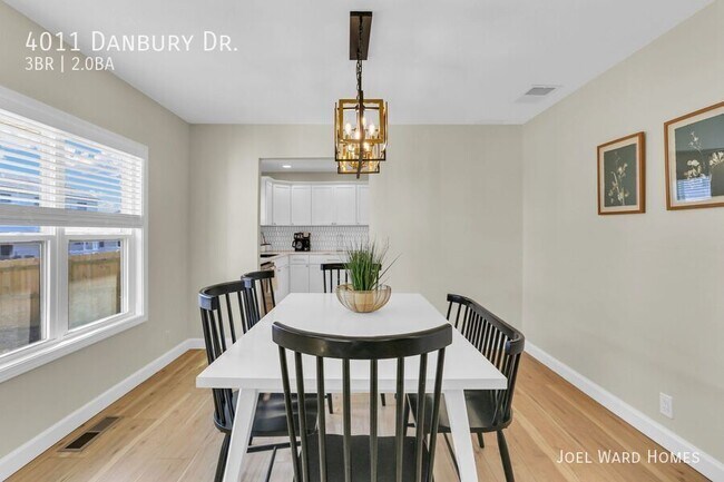Foto del edificio - 4011 Danbury Dr