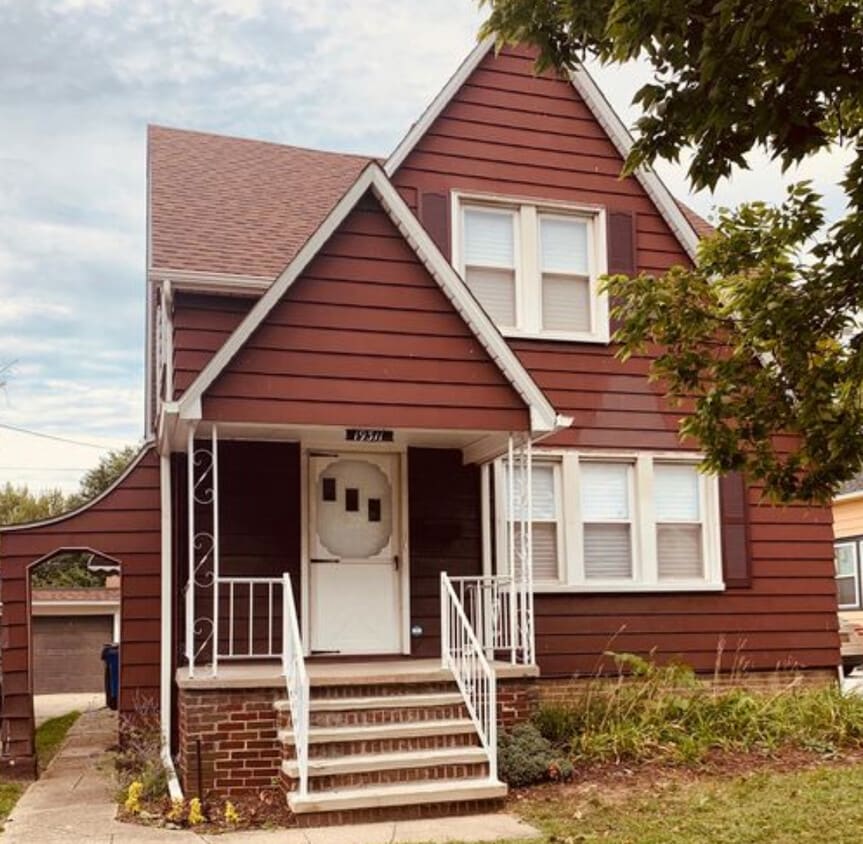 Primary Photo - 19311 Pawnee Ave