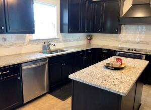 Building Photo - 207 Hazelwood Ct
