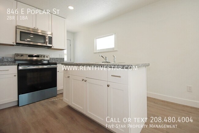 Foto del edificio - 846 E Poplar St