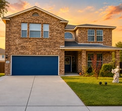 Building Photo - 4809 Willamette Ln